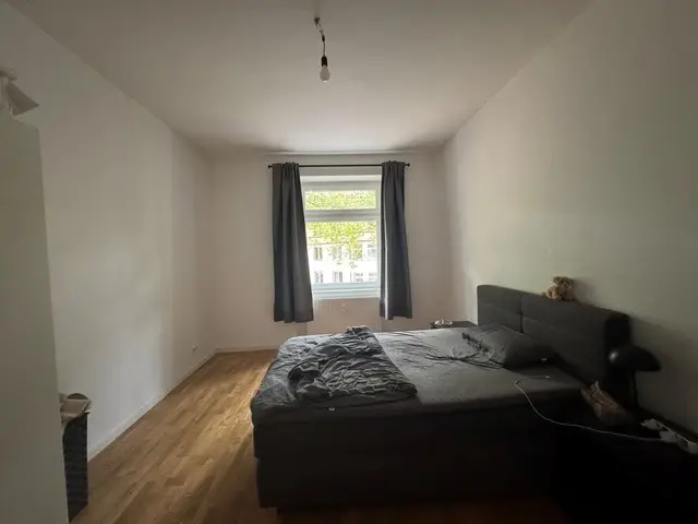 2 Zimmer Wohnung mit 65 m² in Düsseldorf – Bild 2