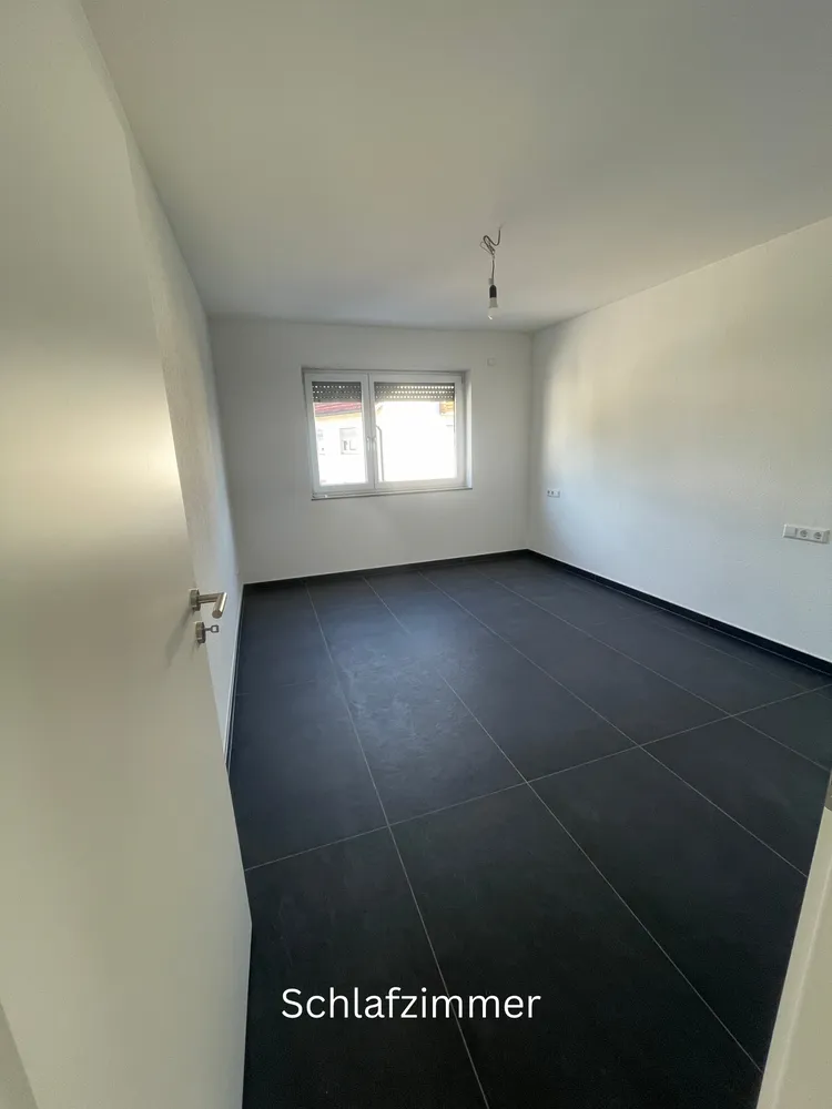 5 Zimmer Wohnung mit 101 m² in Leonberg – Bild 4