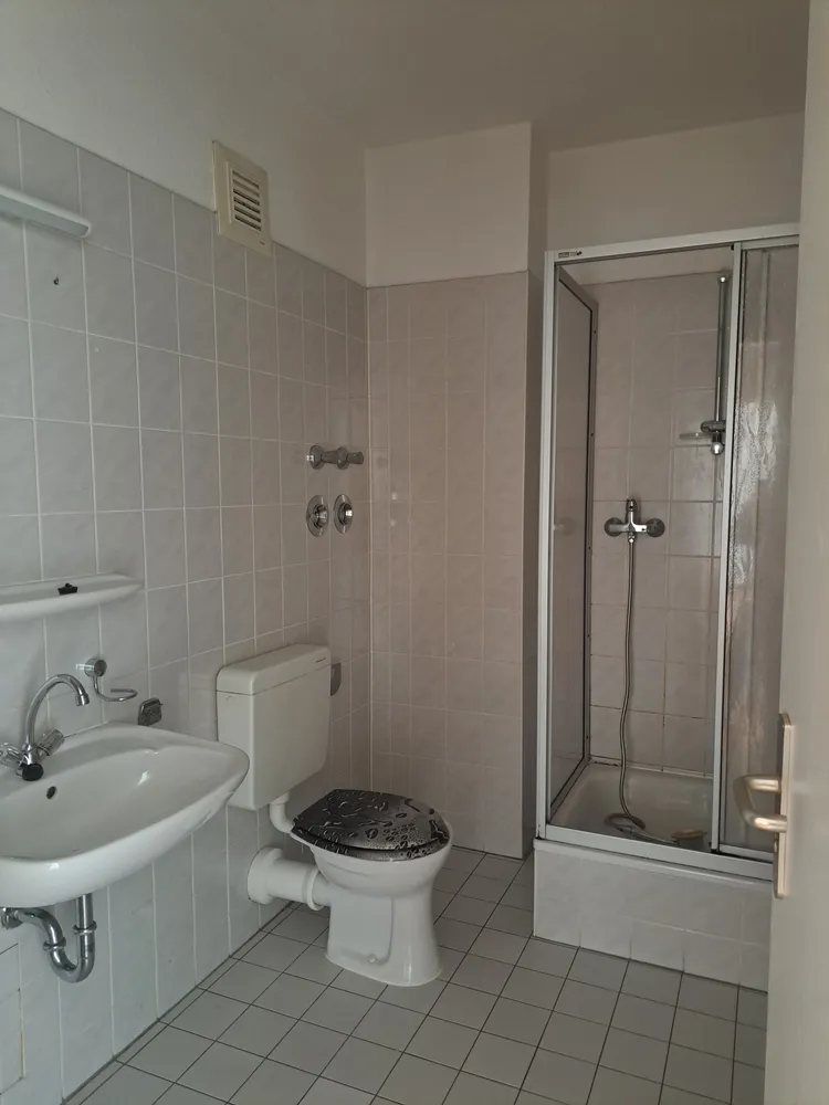 2 Zimmer Wohnung mit 46 m² in Halle (Saale) – Bild 7
