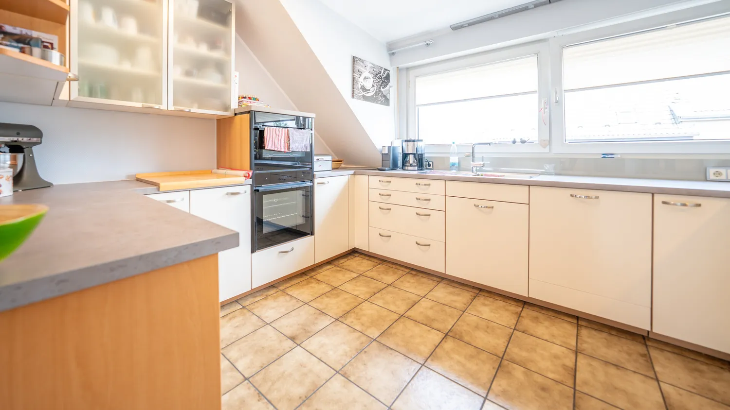 5 Zimmer Wohnung mit 131 m² in Mönchengladbach – Bild 3
