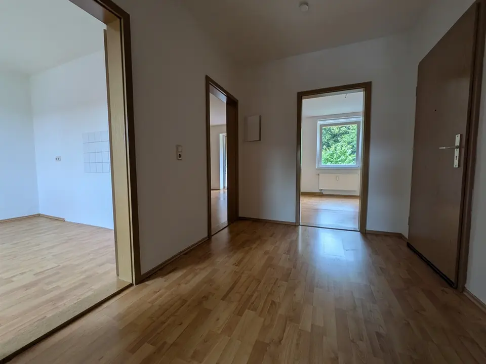 2 Zimmer Wohnung mit 53 m² in Löbau – Bild 4