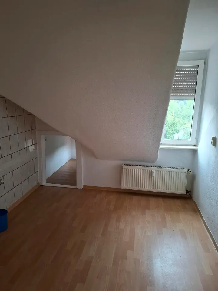3 Zimmer Wohnung mit 55 m² in Weißenfels – Bild 4