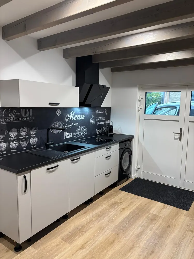 1 Zimmer Haus mit 63 m² in Langenfeld – Bild 1
