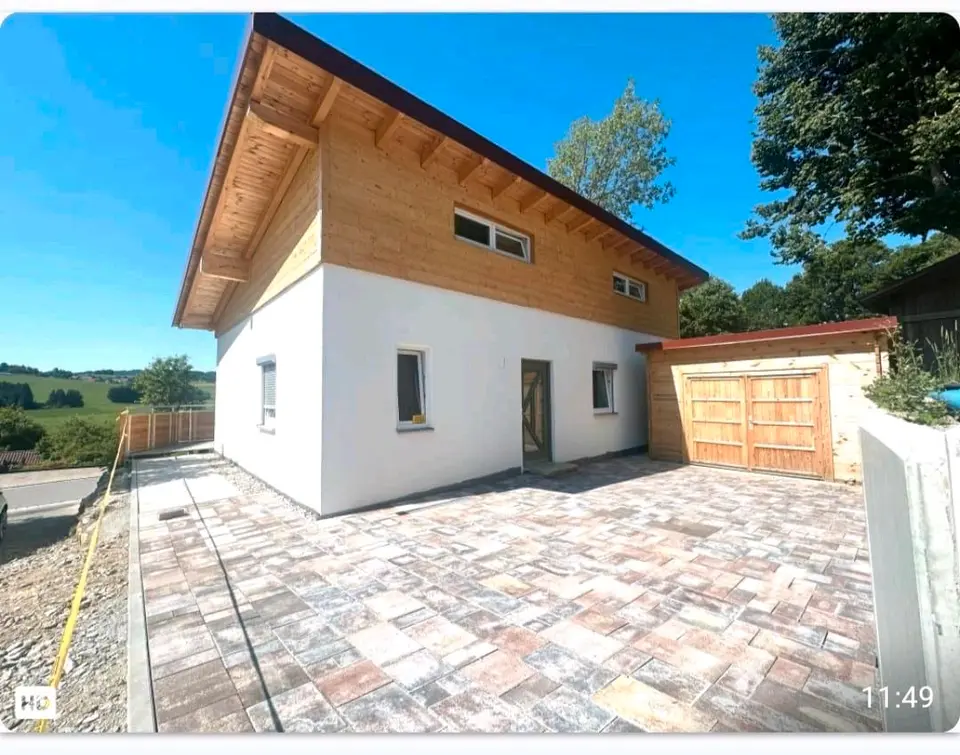 4 Zimmer Haus mit 120 m² in Deggendorf – Bild 1