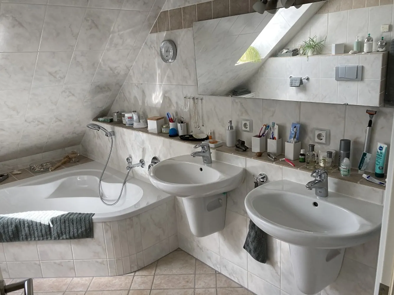 4 room apartment with 115 m² in Dresden – Photo 3