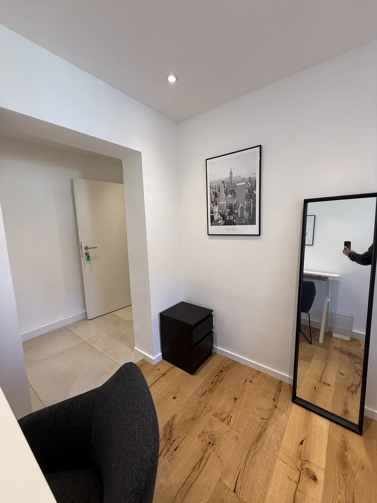 4 Zimmer Wohnung mit 77 m² in München – Bild 5