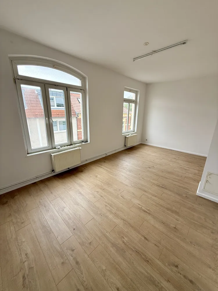 4 Zimmer Wohnung mit 76 m² in Güstrow – Bild 1