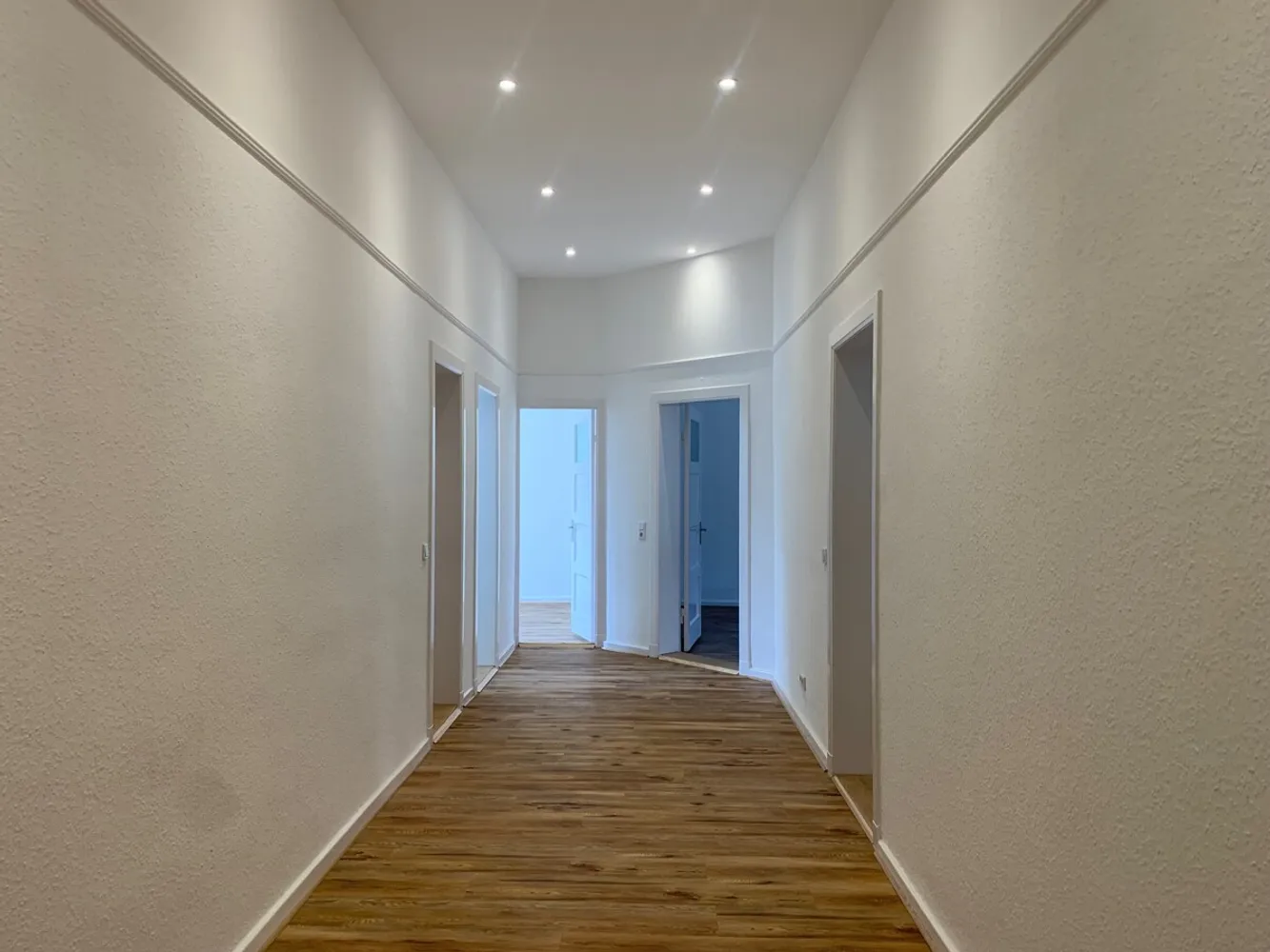 4 Zimmer Wohnung mit 131 m² in Kiel – Bild 9