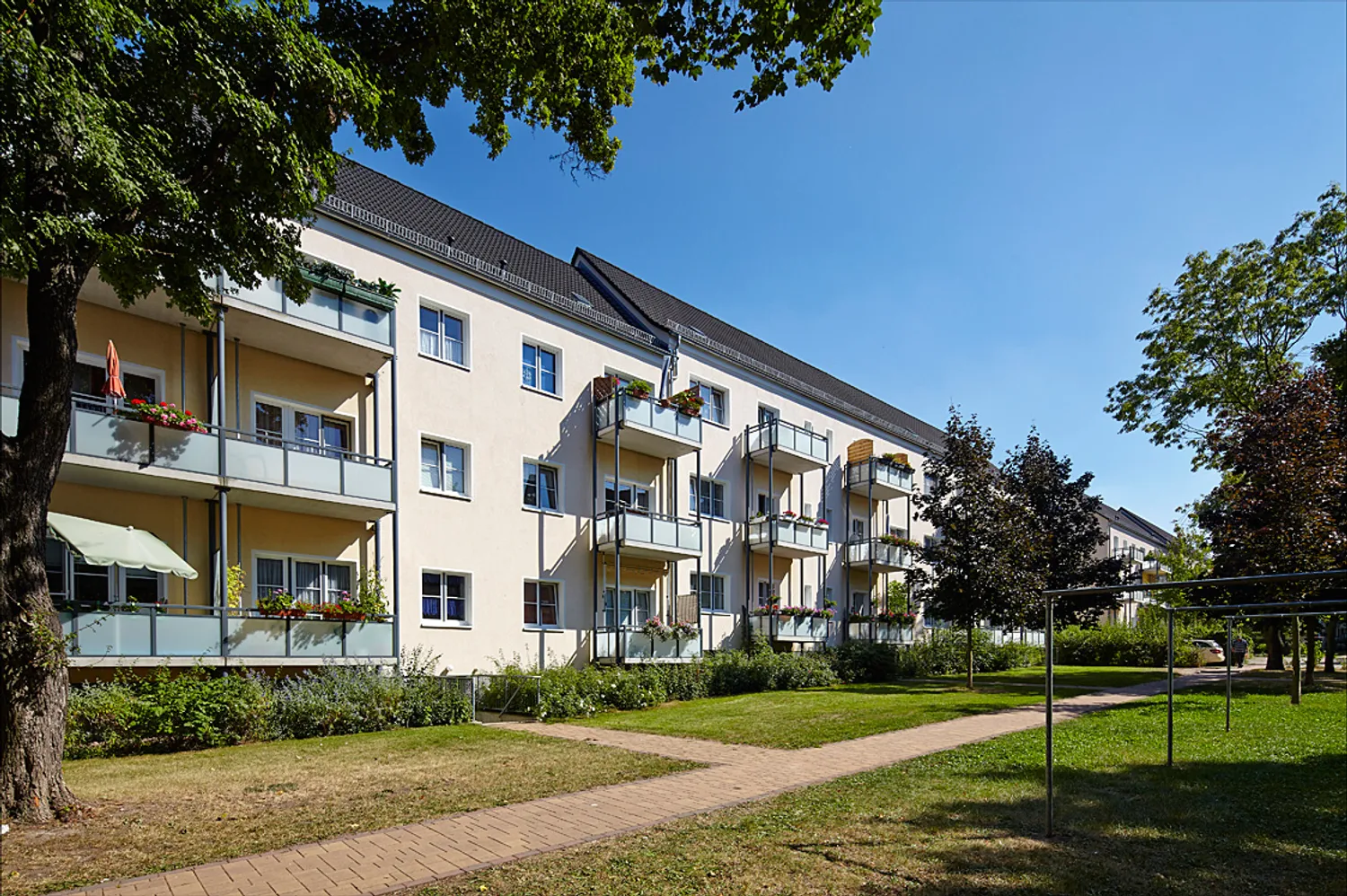 2 Zimmer Wohnung mit 47 m² in Halle (Saale) – Bild 3