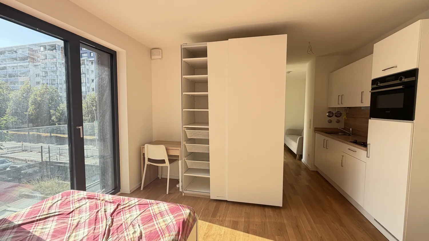 2 Zimmer Wohnung mit 35 m² in Berlin – Bild 2