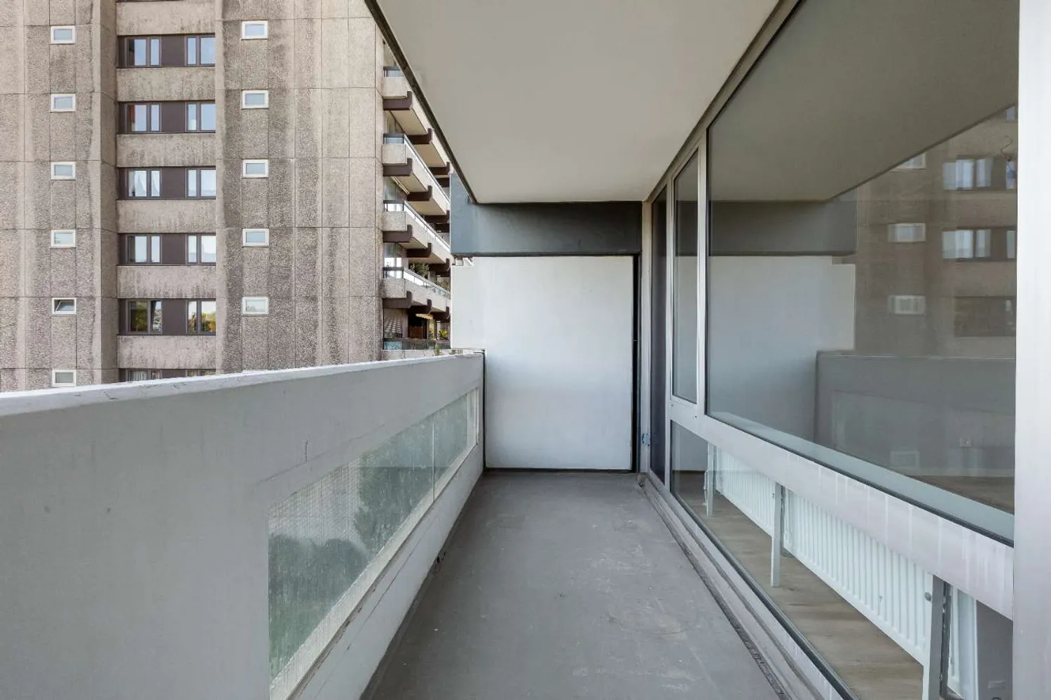 1 Zimmer Wohnung mit 35 m² in Köln – Bild 11