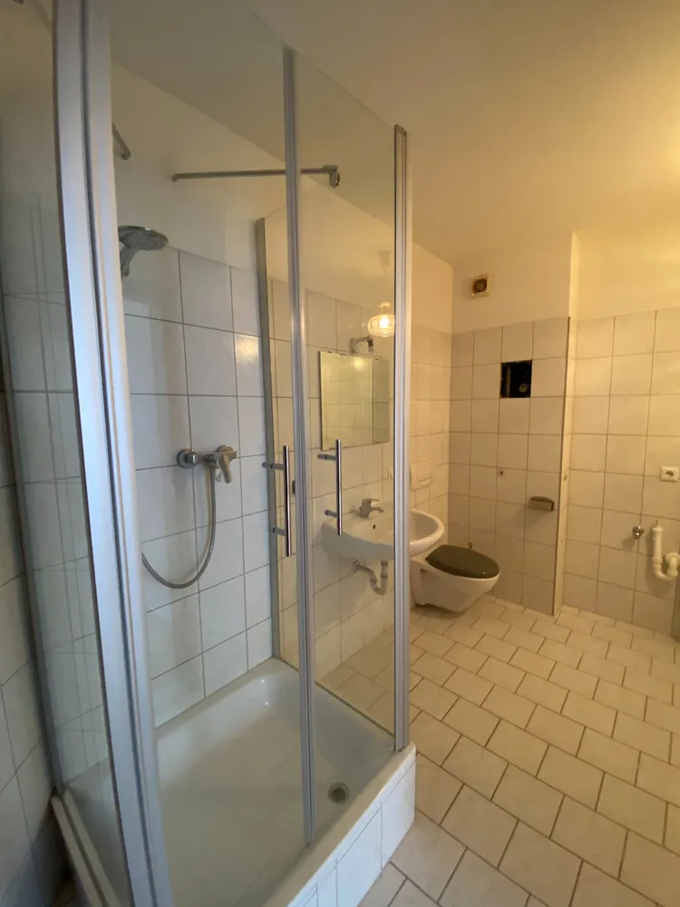 2 Zimmer Wohnung mit 56 m² in Altenburg – Bild 5