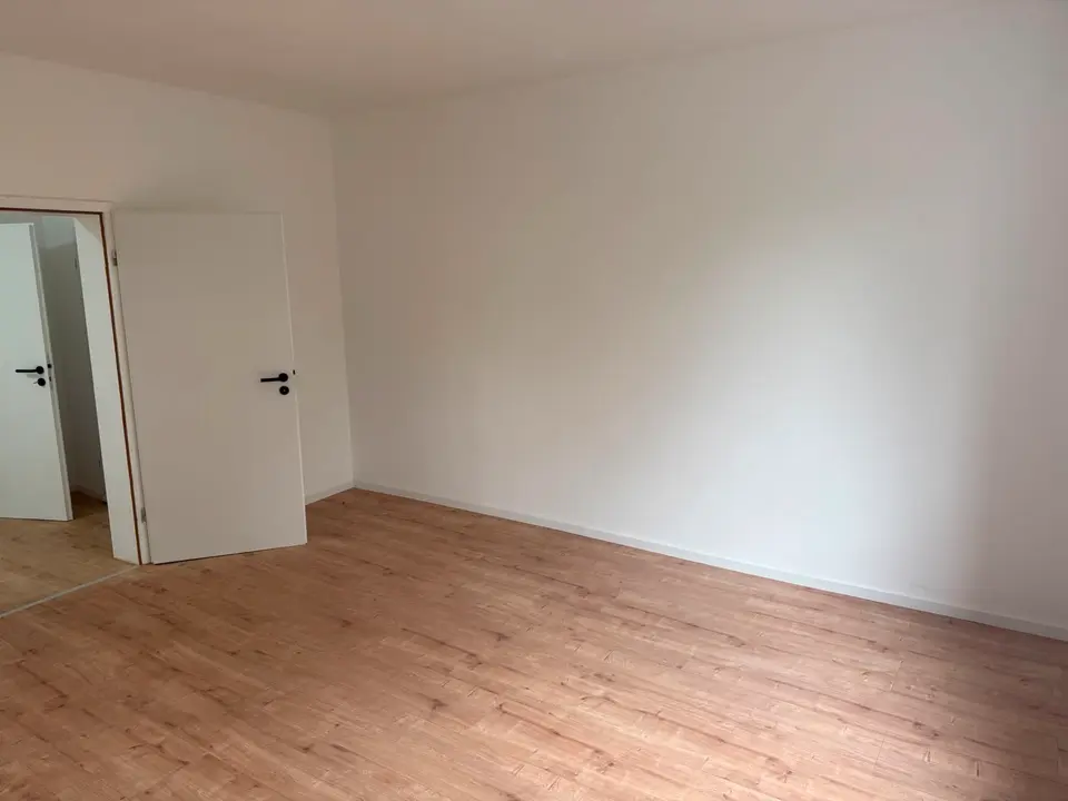 3 Zimmer Wohnung mit 83 m² in Hof – Bild 1