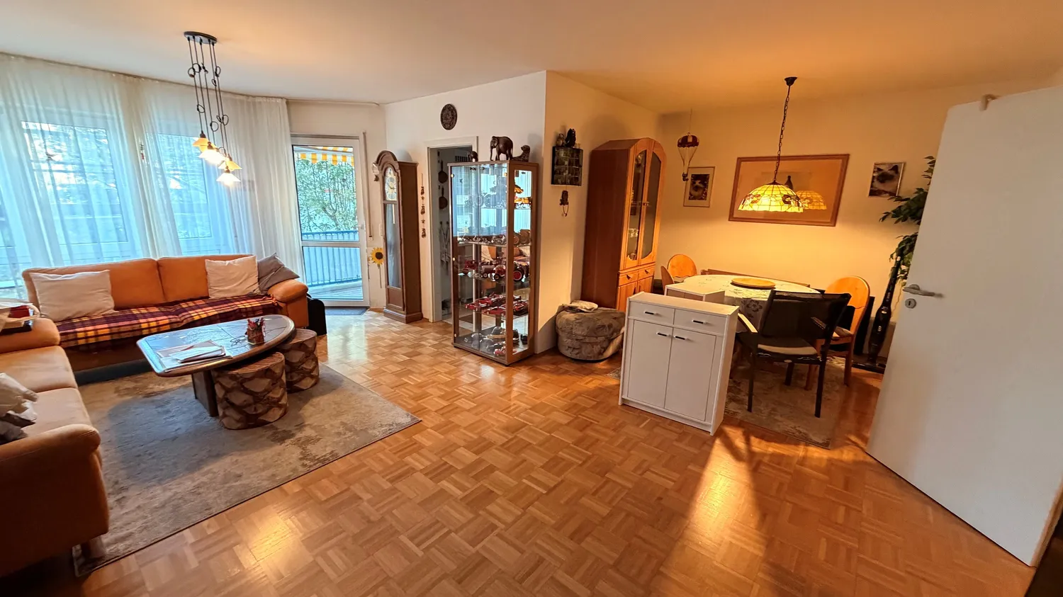 3 Zimmer Wohnung mit 78 m² in Frankfurt am Main – Bild 2