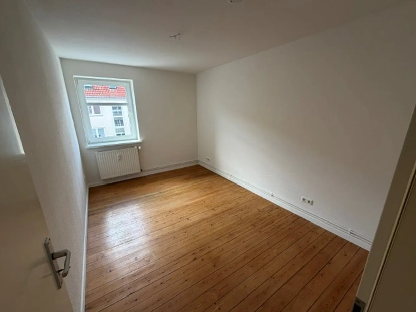 2 Zimmer Wohnung mit 33 m² in Lübeck – Bild 1
