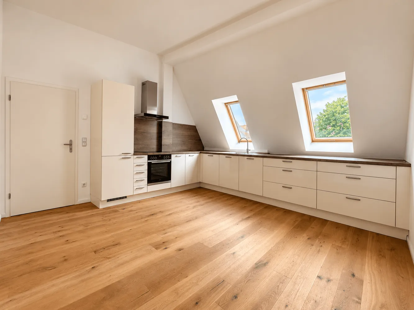 3 Zimmer Wohnung mit 97 m² in Berlin – Bild 4