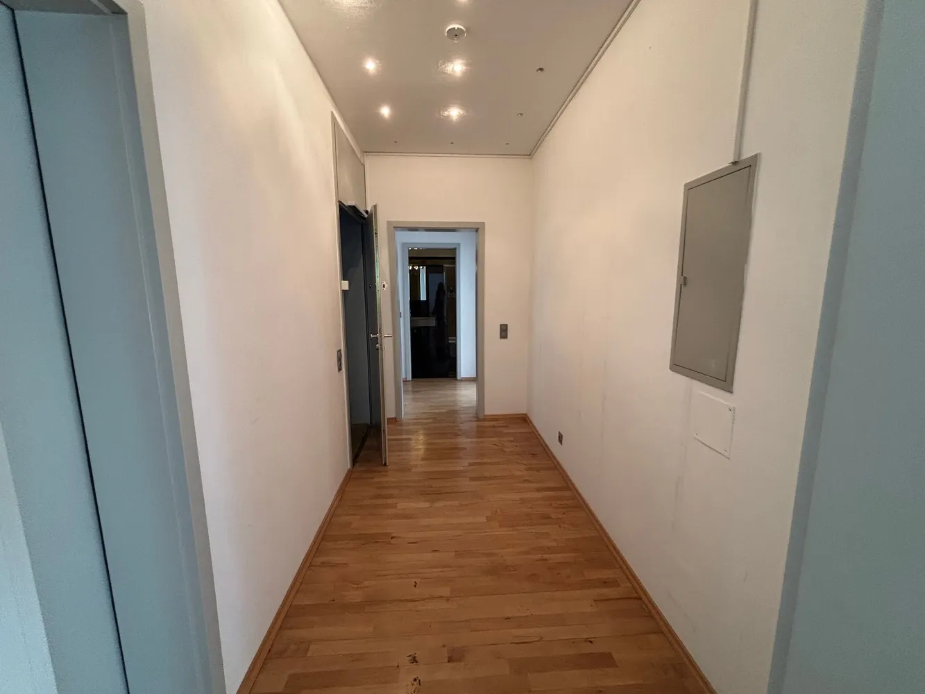 3 Zimmer Wohnung mit 116 m² in Frankfurt am Main – Bild 12