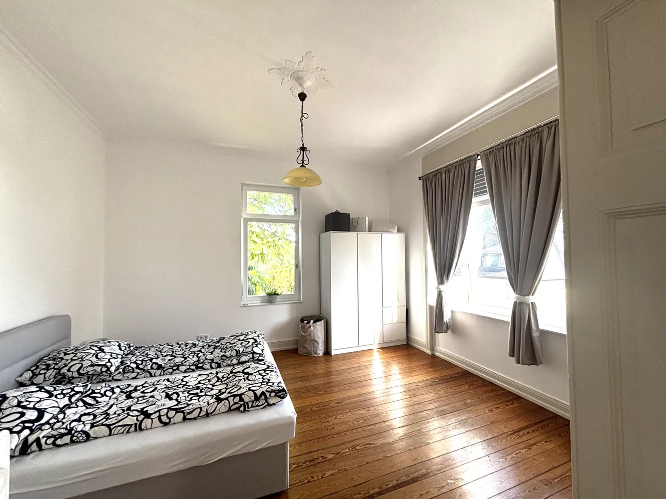 4 Zimmer Wohnung mit 105 m² in Wiesbaden – Bild 1