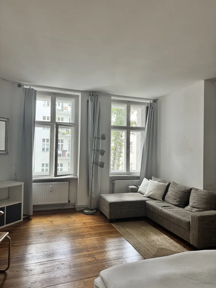 1 room apartment with 40 m² in Berlin – Photo 2