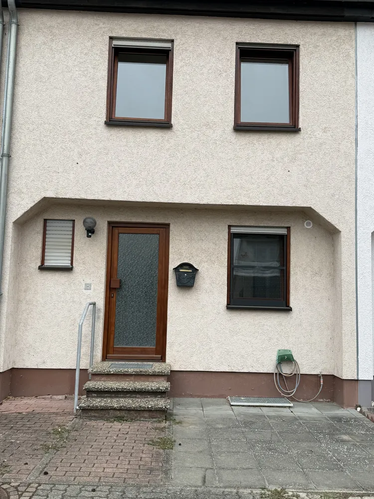 5 Zimmer Haus mit 150 m² in Ludwigshafen am Rhein – Bild 2