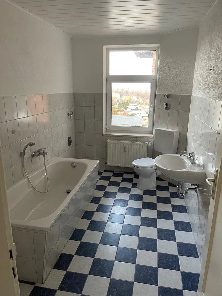 3 Zimmer Wohnung mit 75 m² in Halberstadt – Bild 2