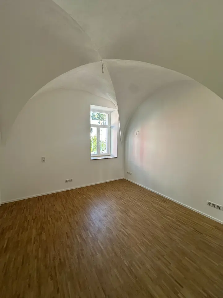 5 Zimmer Wohnung mit 130 m² in Crimmitschau – Bild 8
