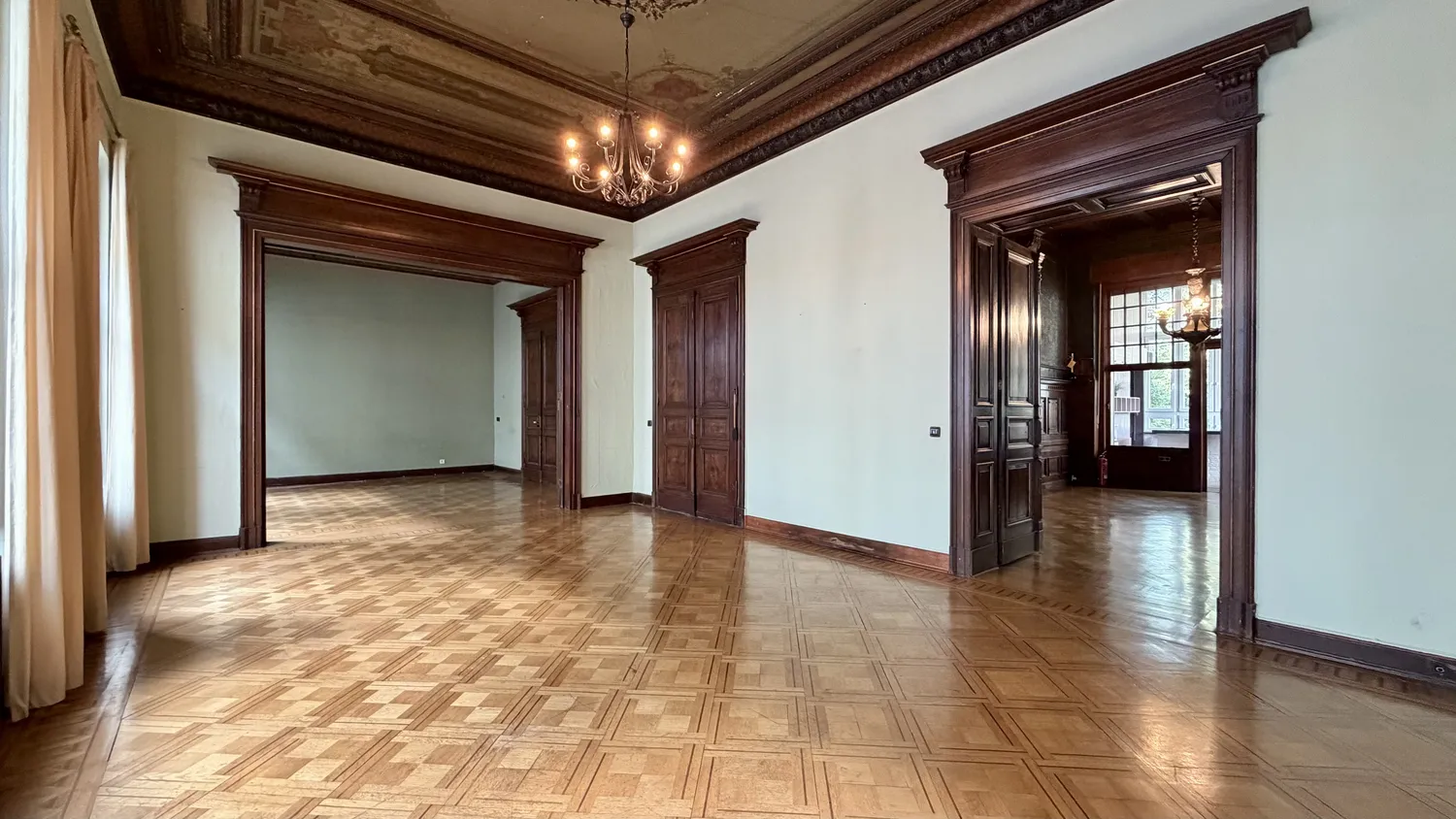 5 Zimmer Wohnung mit 158 m² in Wuppertal – Bild 1