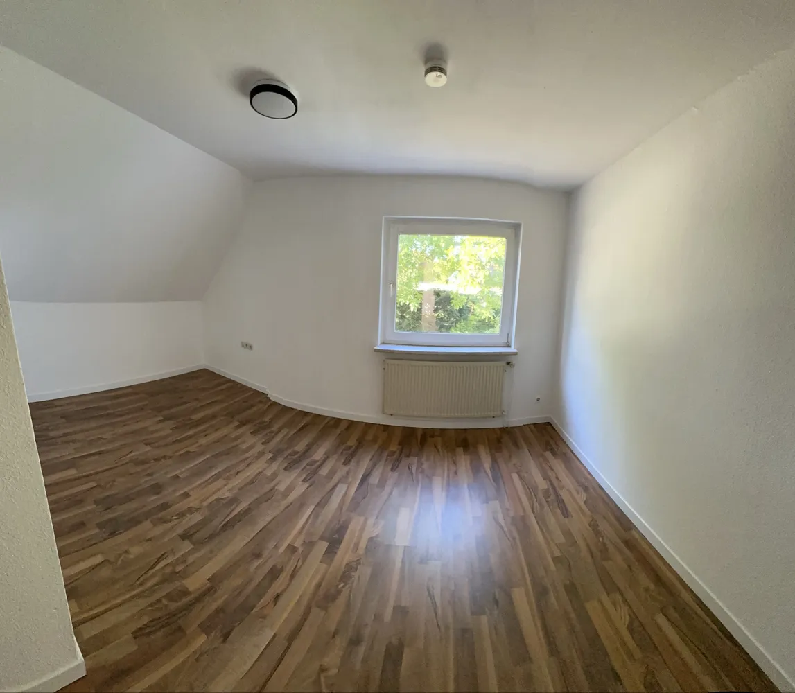 5 Zimmer Haus mit 105 m² in Berlin – Bild 2