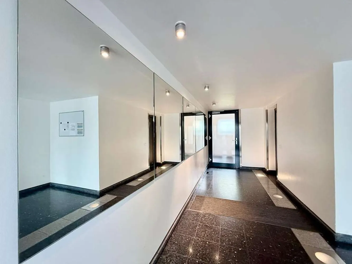 2 Zimmer Wohnung mit 50 m² in Düsseldorf – Bild 9