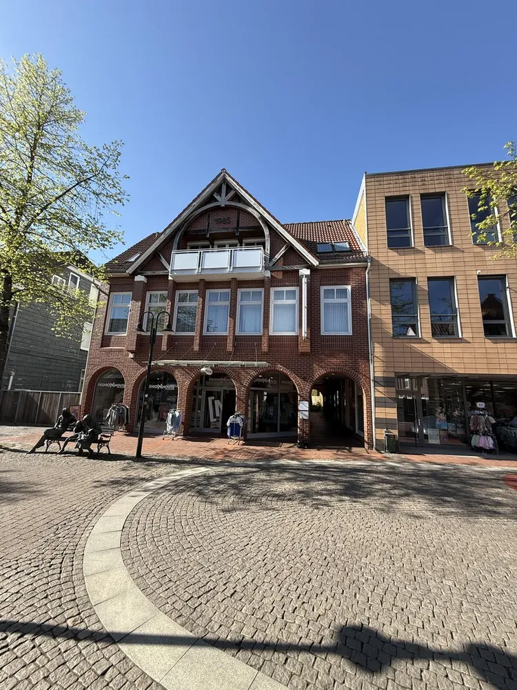 4 Zimmer Wohnung mit 138 m² in Rotenburg (Wümme) – Bild 1