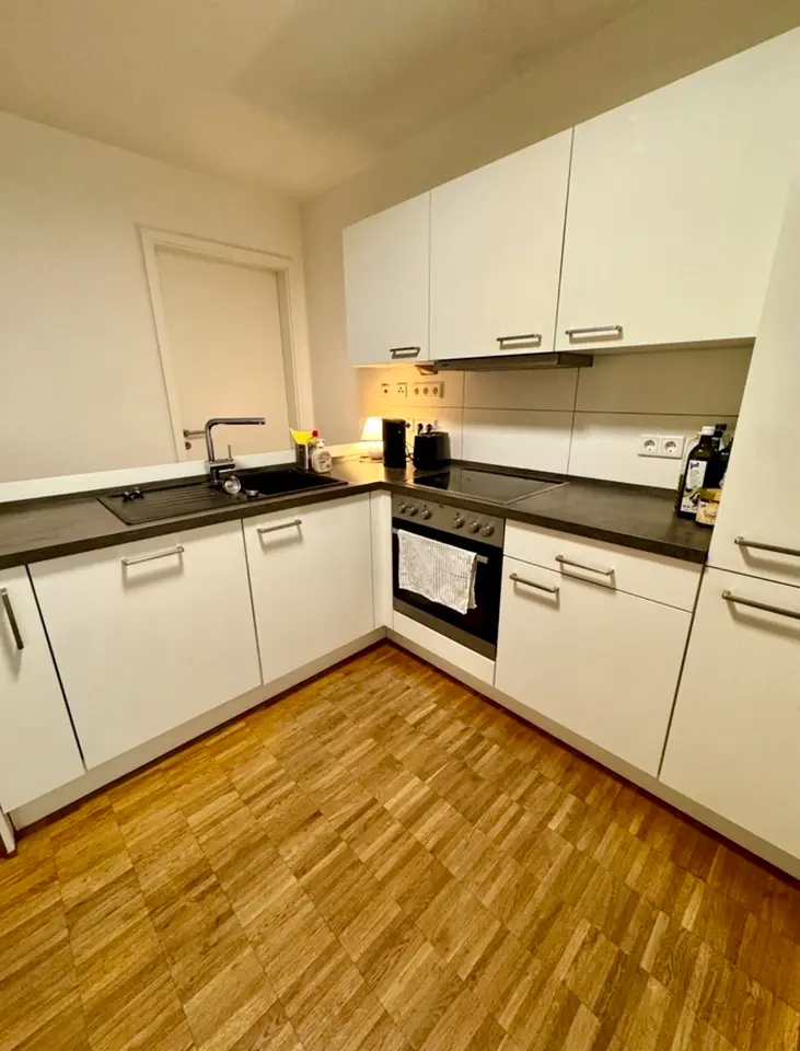 4 Zimmer Wohnung mit 16 m² in Frankfurt am Main – Bild 2