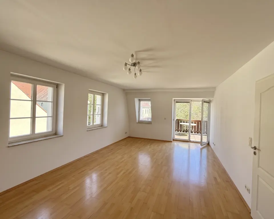 3 Zimmer Wohnung mit 76 m² in Grimma – Bild 1