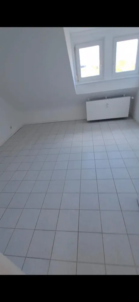 3 Zimmer Wohnung mit 72 m² in Karlsruhe – Bild 4