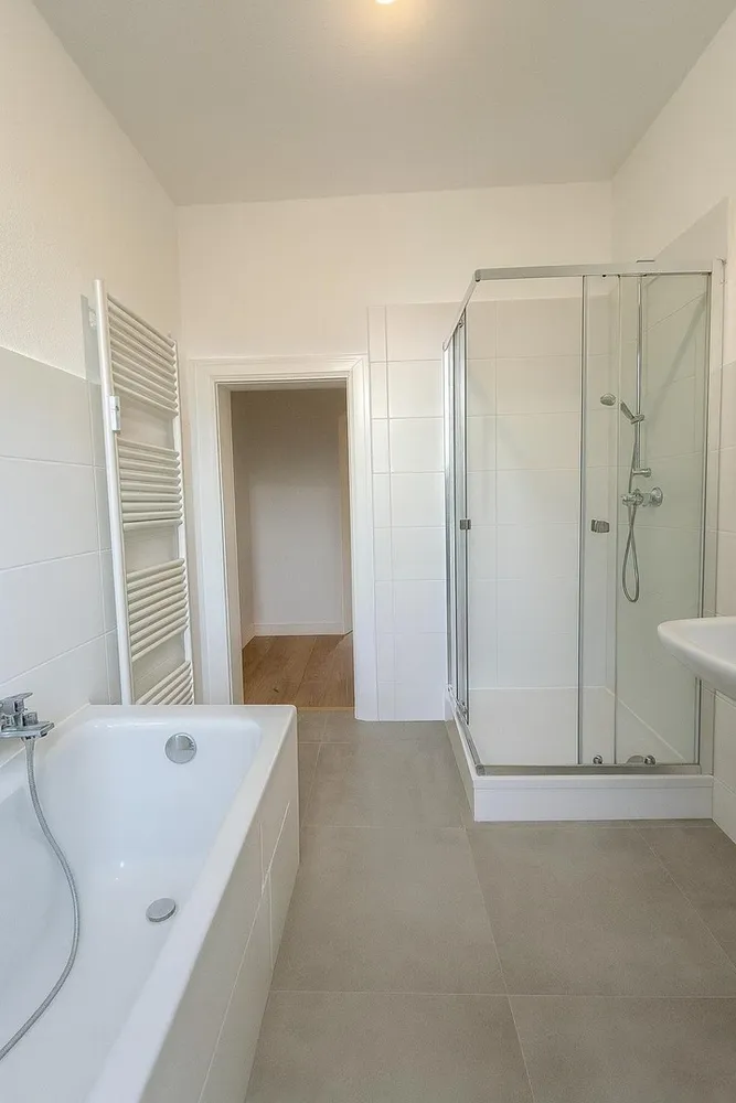 5 Zimmer Wohnung mit 150 m² in Halle (Saale) – Bild 10