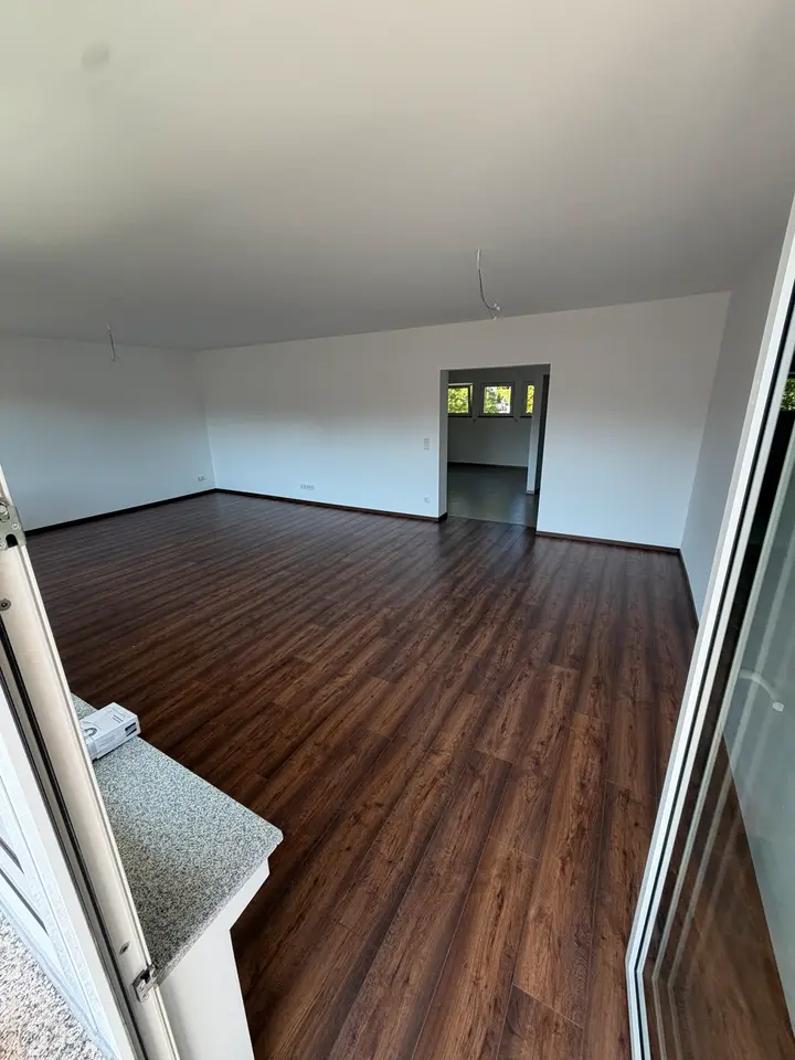 4 Zimmer Wohnung mit 105 m² in Mettmann – Bild 2