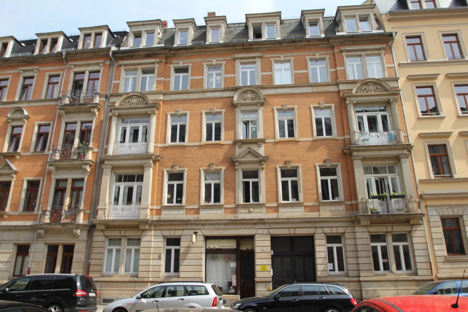 4 Zimmer Wohnung mit 103 m² in Dresden – Bild 1