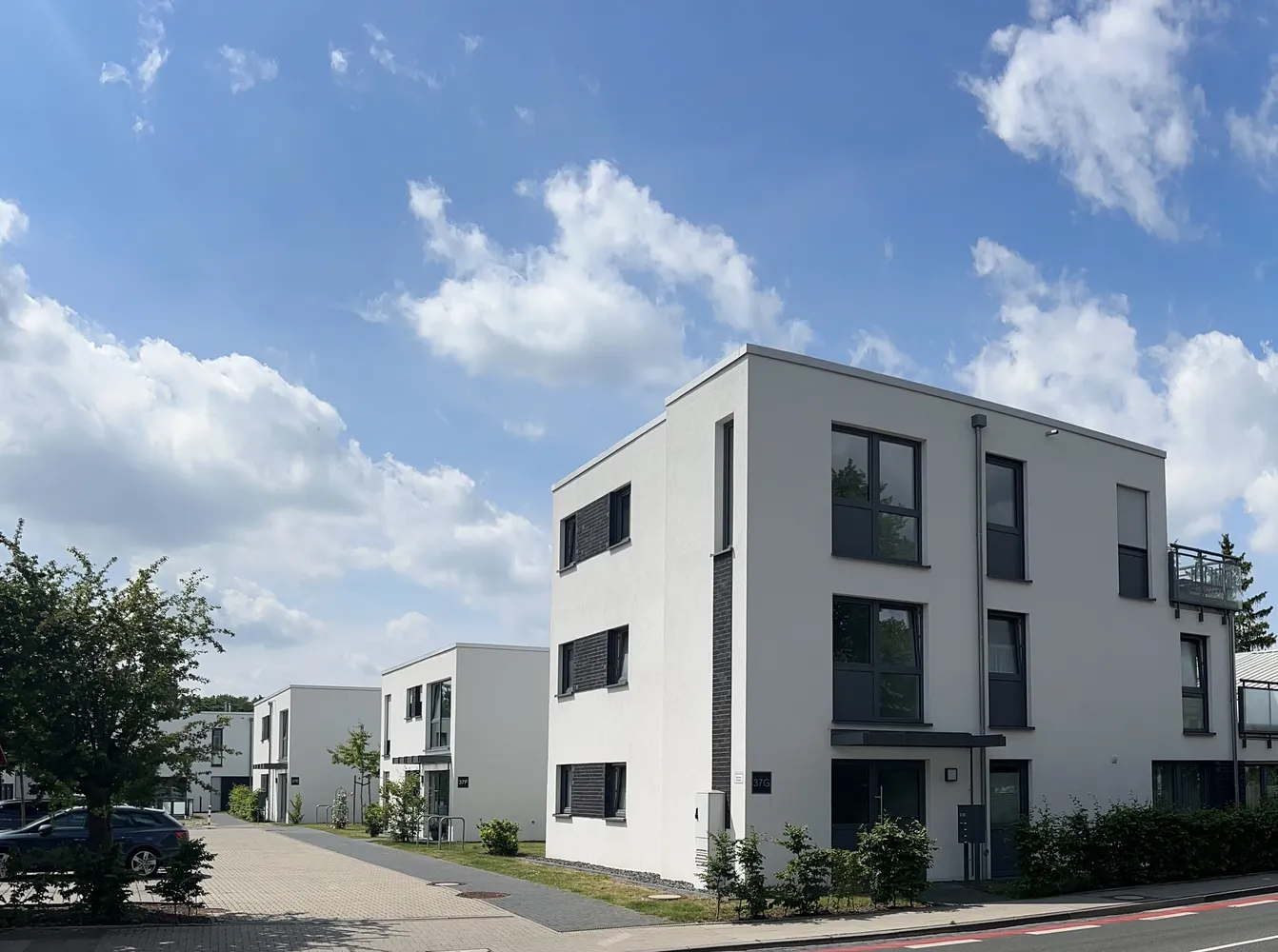 2 Zimmer Wohnung mit 81 m² in Hannover – Bild 1