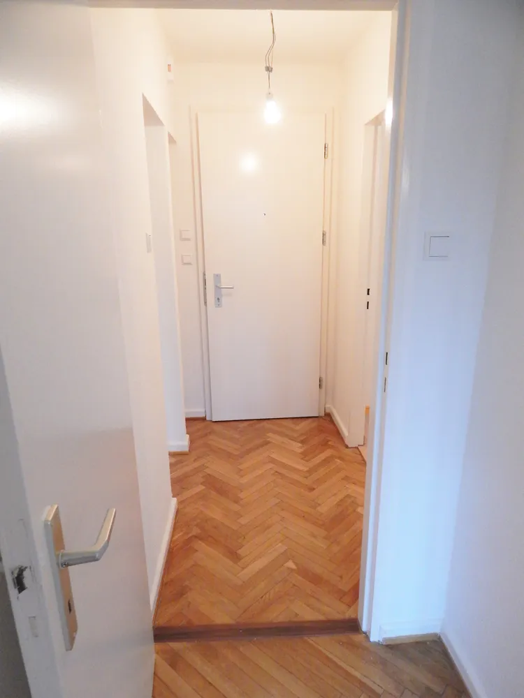 2 Zimmer Wohnung mit 44 m² in Freiburg im Breisgau – Bild 6