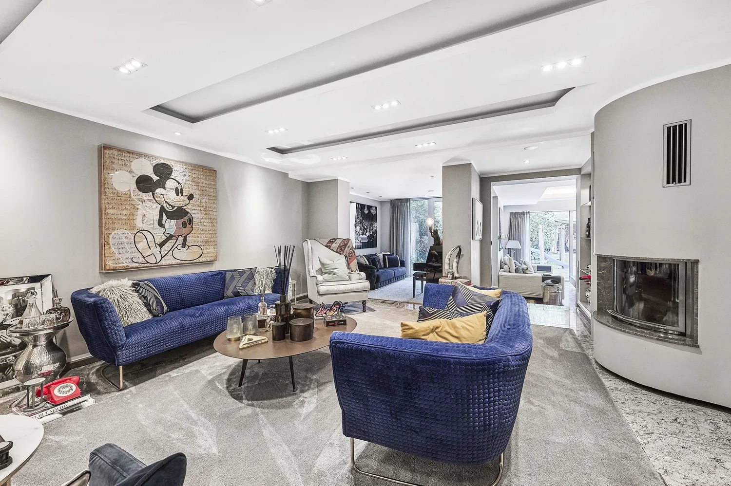 8 Zimmer Wohnung mit 407 m² in Berlin – Bild 3