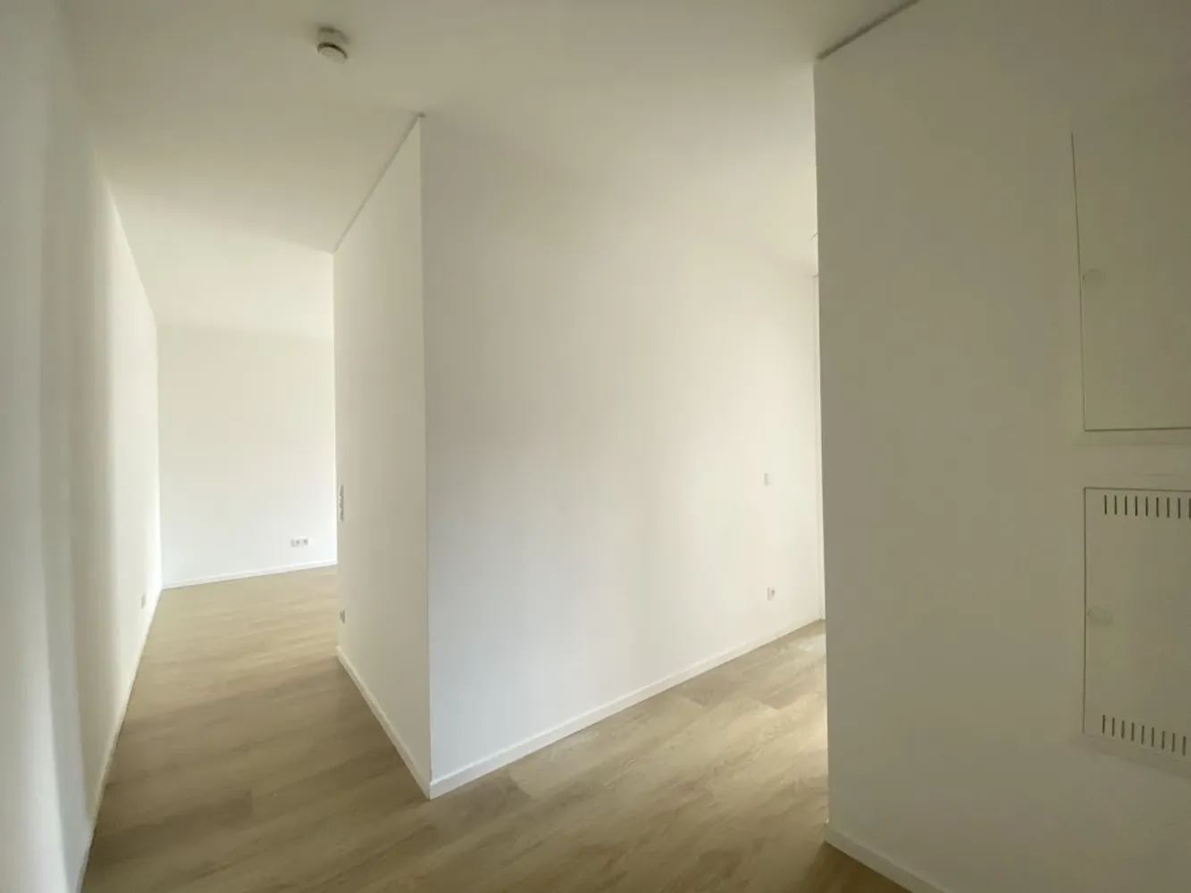 2 room apartment with 56 m² in Berlin – Photo 6