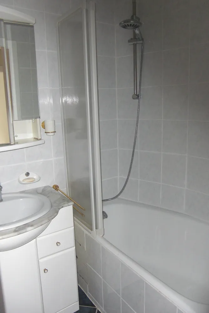 6 Zimmer Wohnung mit 100 m² in Hannover – Bild 7