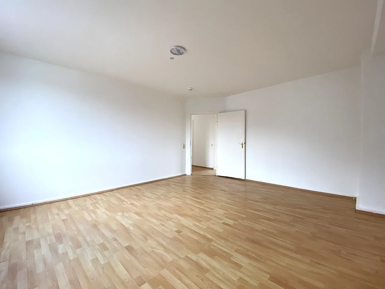 4 Zimmer Wohnung mit 91 m² in Hattingen – Bild 2