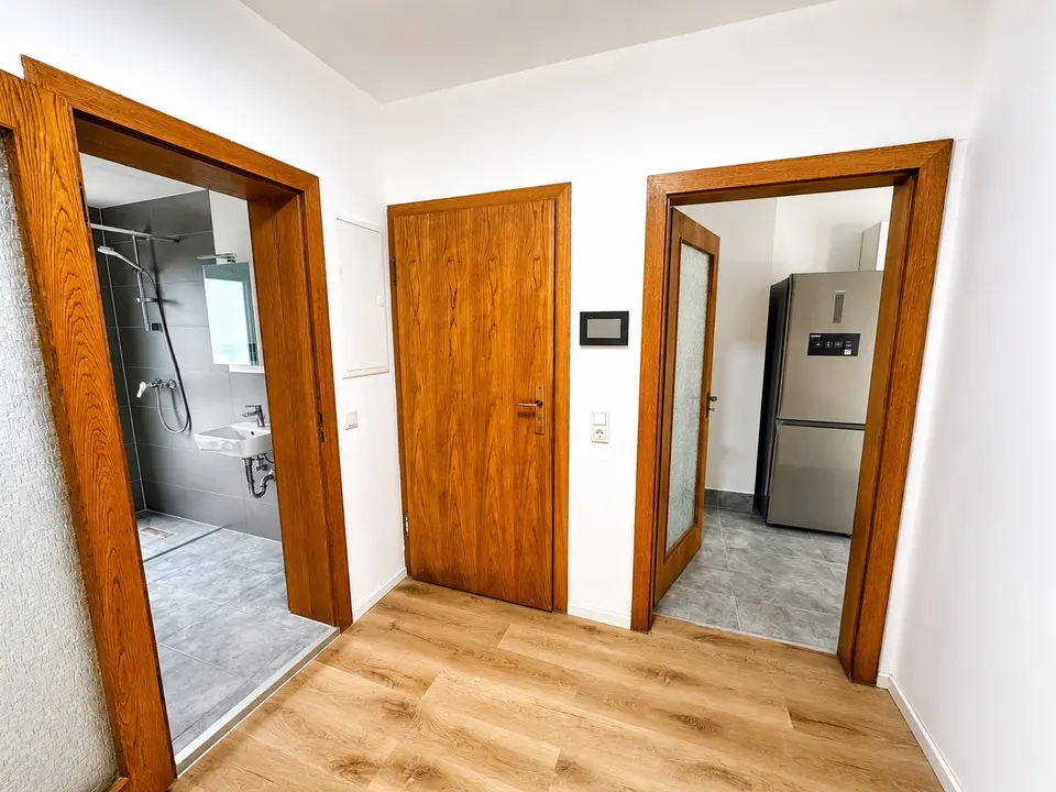 2 Zimmer Wohnung mit 80 m² in Düsseldorf – Bild 9