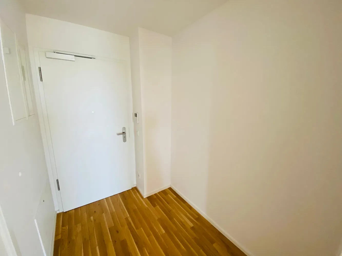 2 room apartment with 61 m² in Berlin – Photo 2