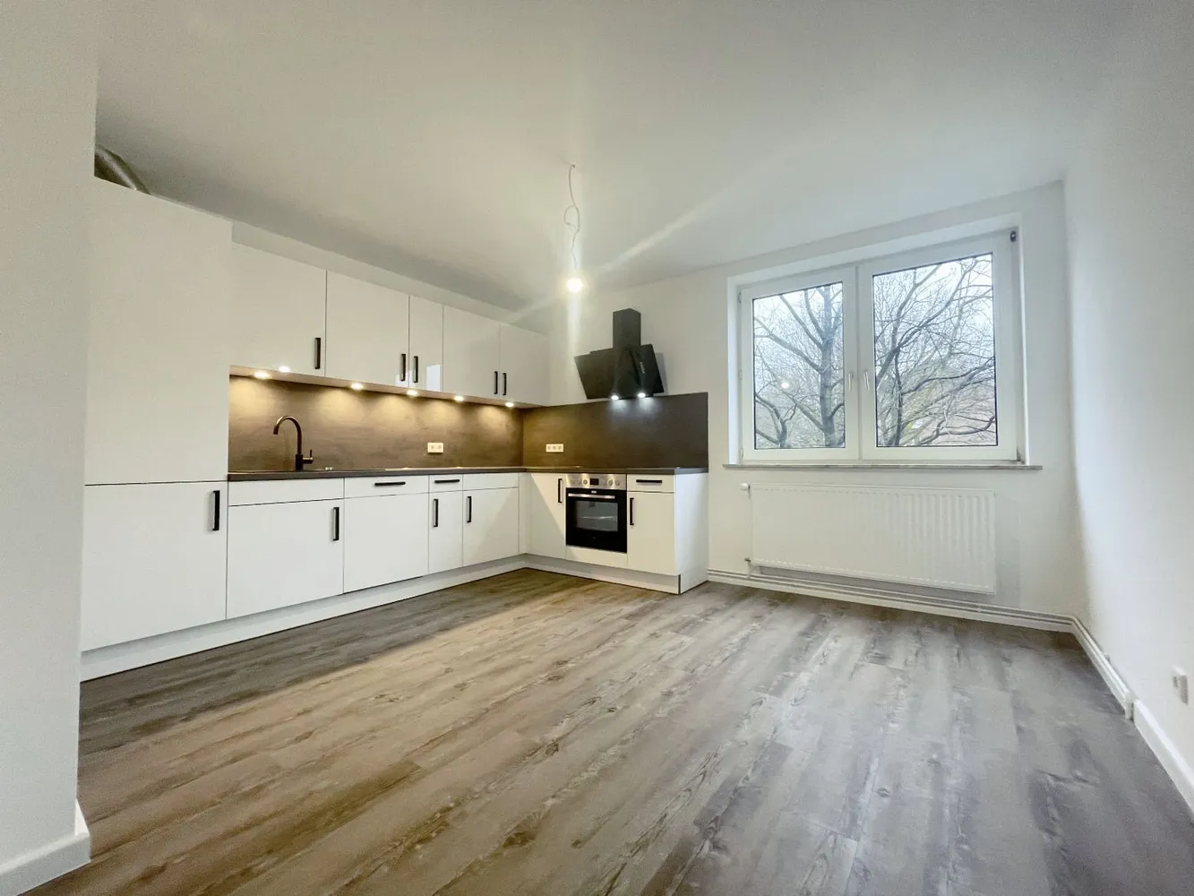 2 Zimmer Wohnung mit 64 m² in Hamburg – Bild 1