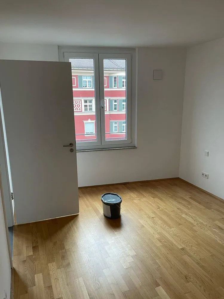 3 Zimmer Wohnung mit 90 m² in München – Bild 5