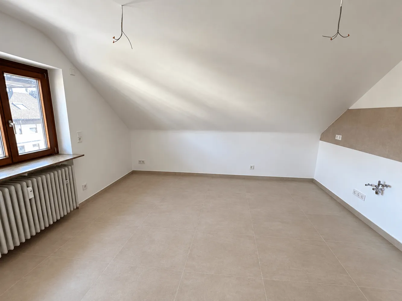 1 Zimmer Wohnung mit 30 m² in Karlsruhe – Bild 2