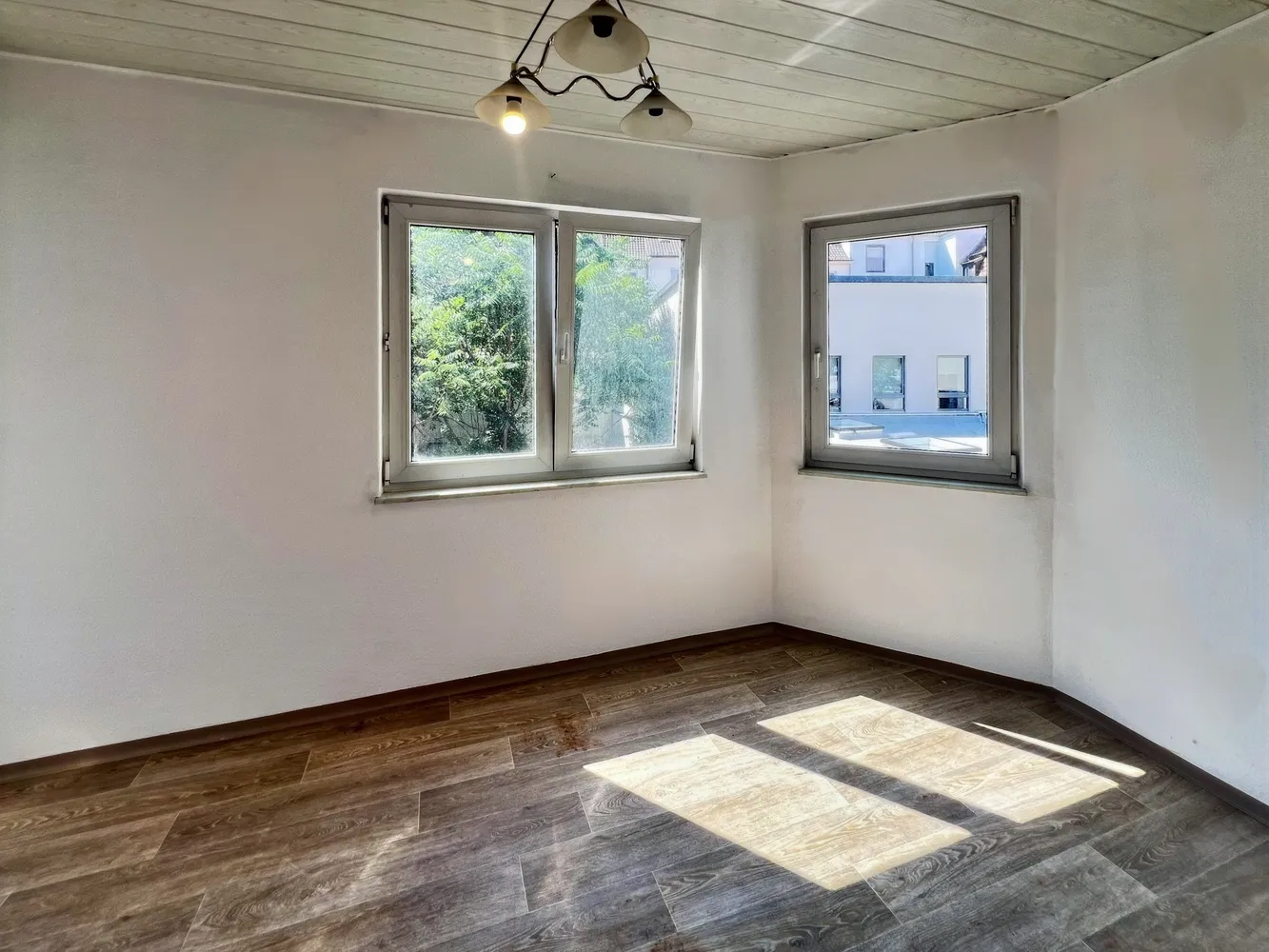 3 Zimmer Wohnung mit 95 m² in Schweinfurt – Bild 4
