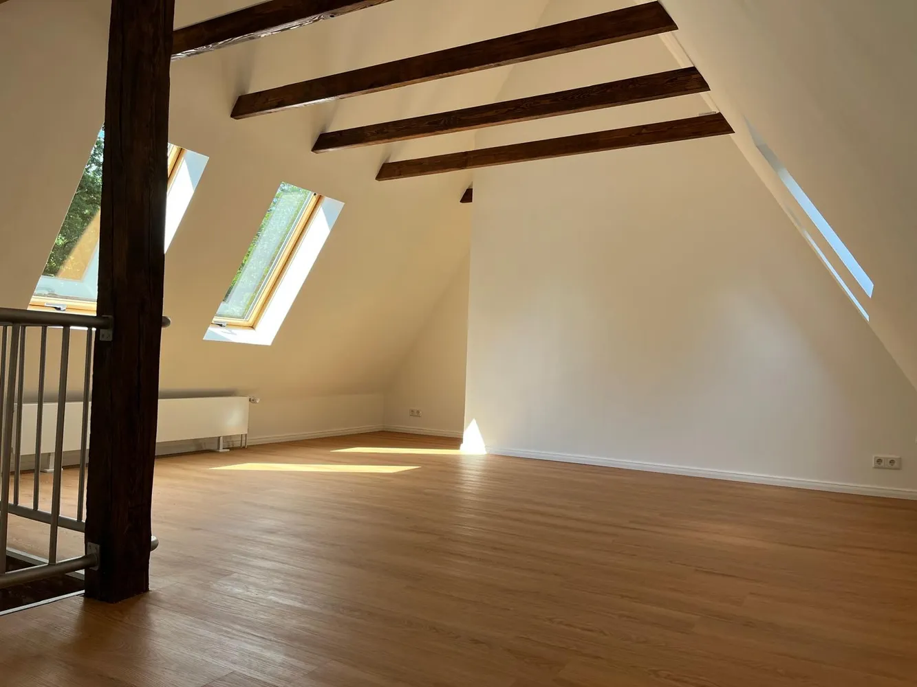 4 Zimmer Wohnung mit 67 m² in Hamburg – Bild 2