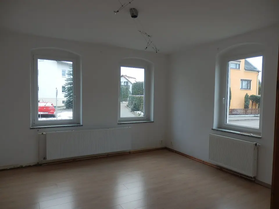 4 Zimmer Wohnung mit 101 m² in Limbach-Oberfrohna – Bild 1